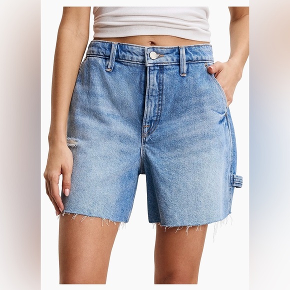 NWOT Good American 90's Long Women's Frayed Shorts Stretch Blue Denim Sz 2/26 - Picture 1 of 6